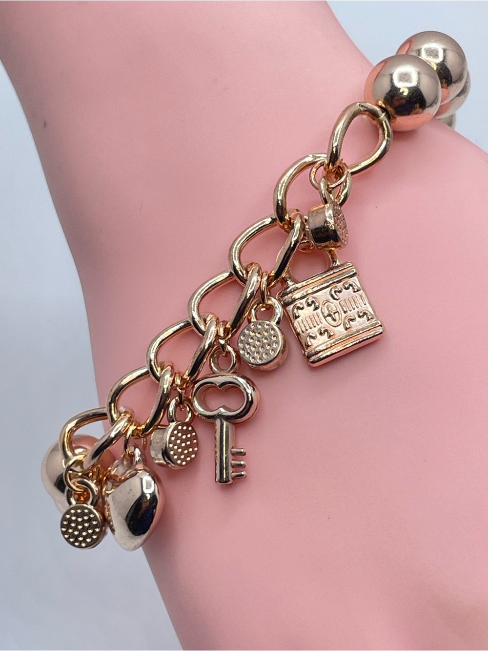 Rose Gold Tone Beaded Charm Bracelet Key Lock Heart Stretch